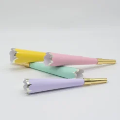 Unique 4 Pastel Party Horns