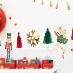 Christmas Garland - Nutcracker