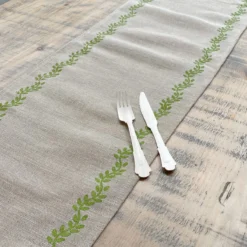 Burlap Table Runner - Vine Leaves (2.75m)