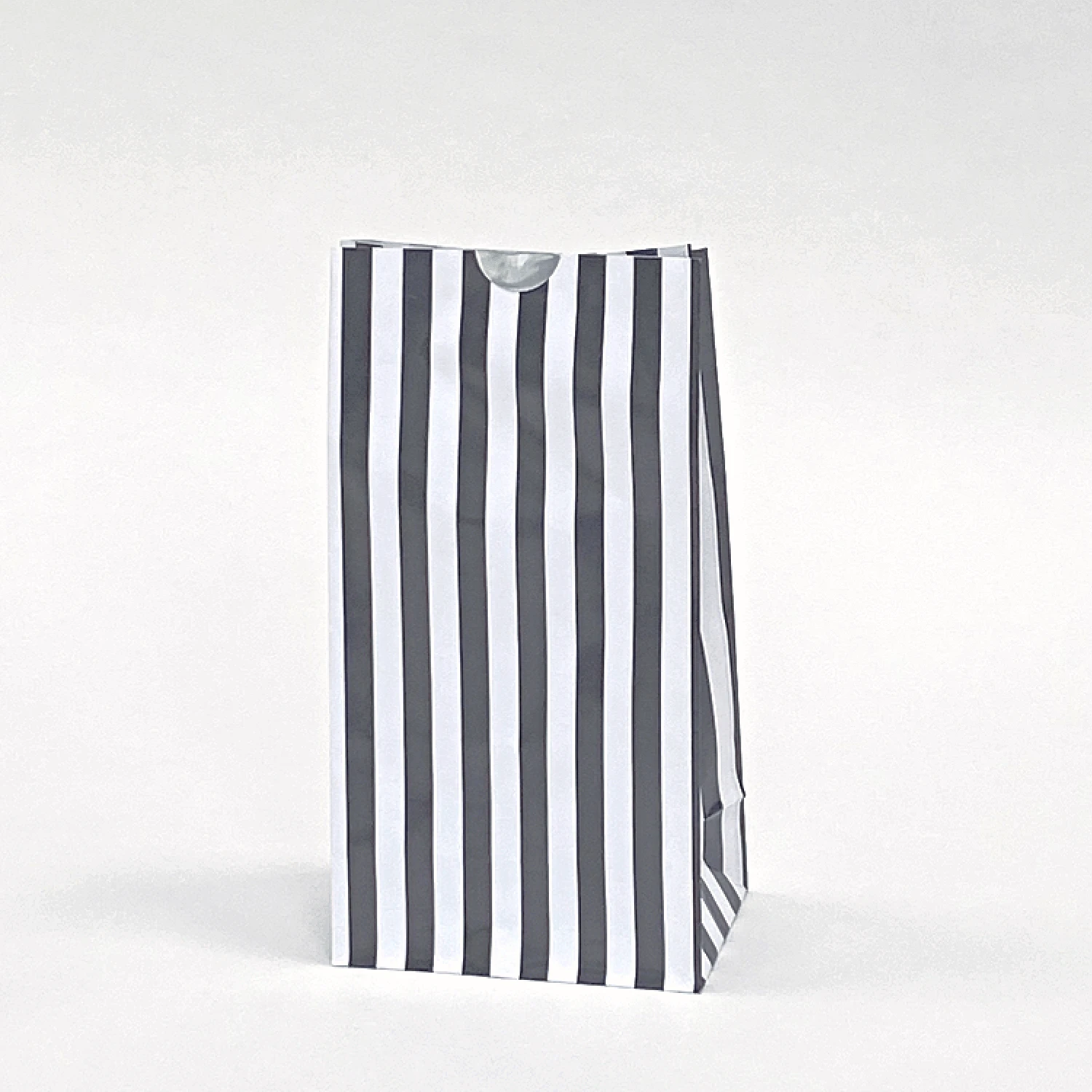 Candy Striped Party Bags Black (12 Pack)